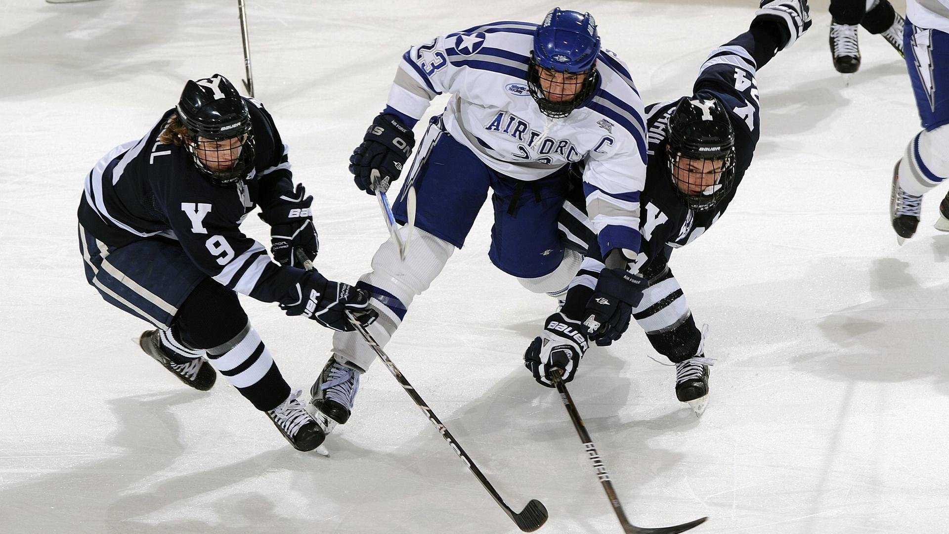 史密斯突破自我创佳绩引关注，史密斯生涯数据